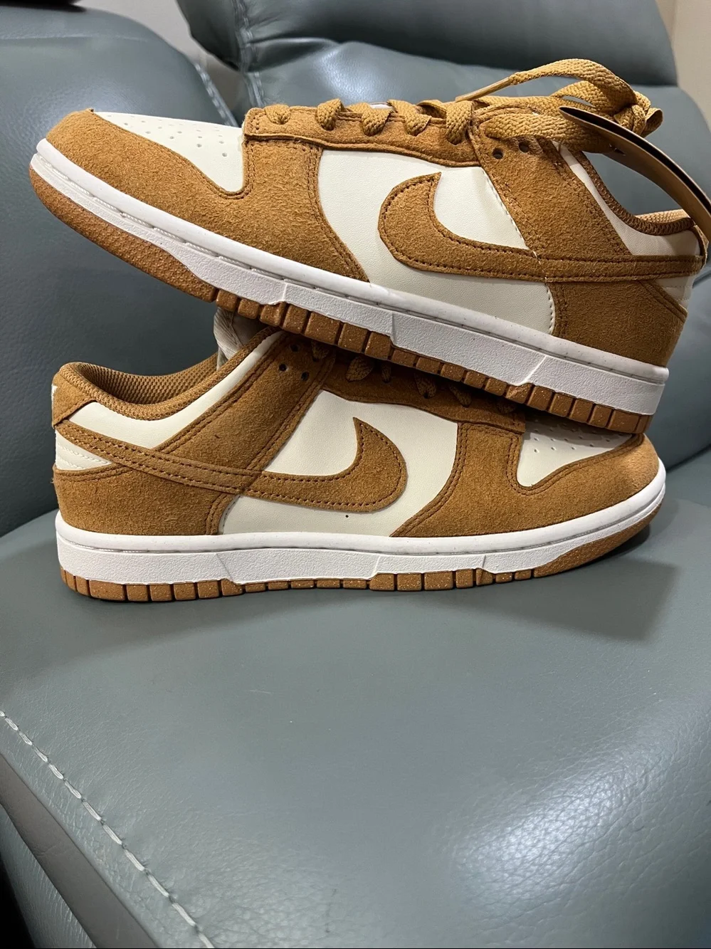 Nike Dunk Low-Top Sneakers — Brown suede, and Cream leather